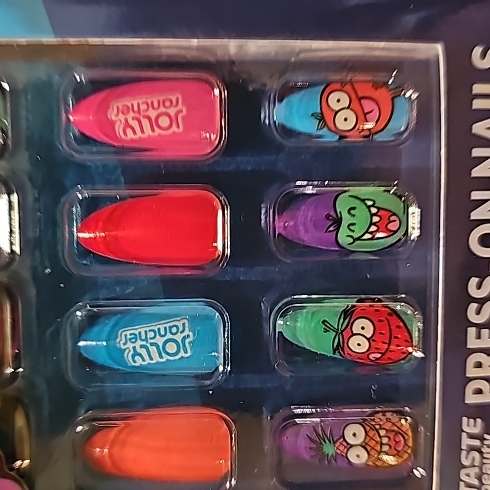 SOLD SOLD SOLD NIB Jolly Rancher Bundle Makeup Brushes and Nail ๐
Kit - Picture 6 of 12